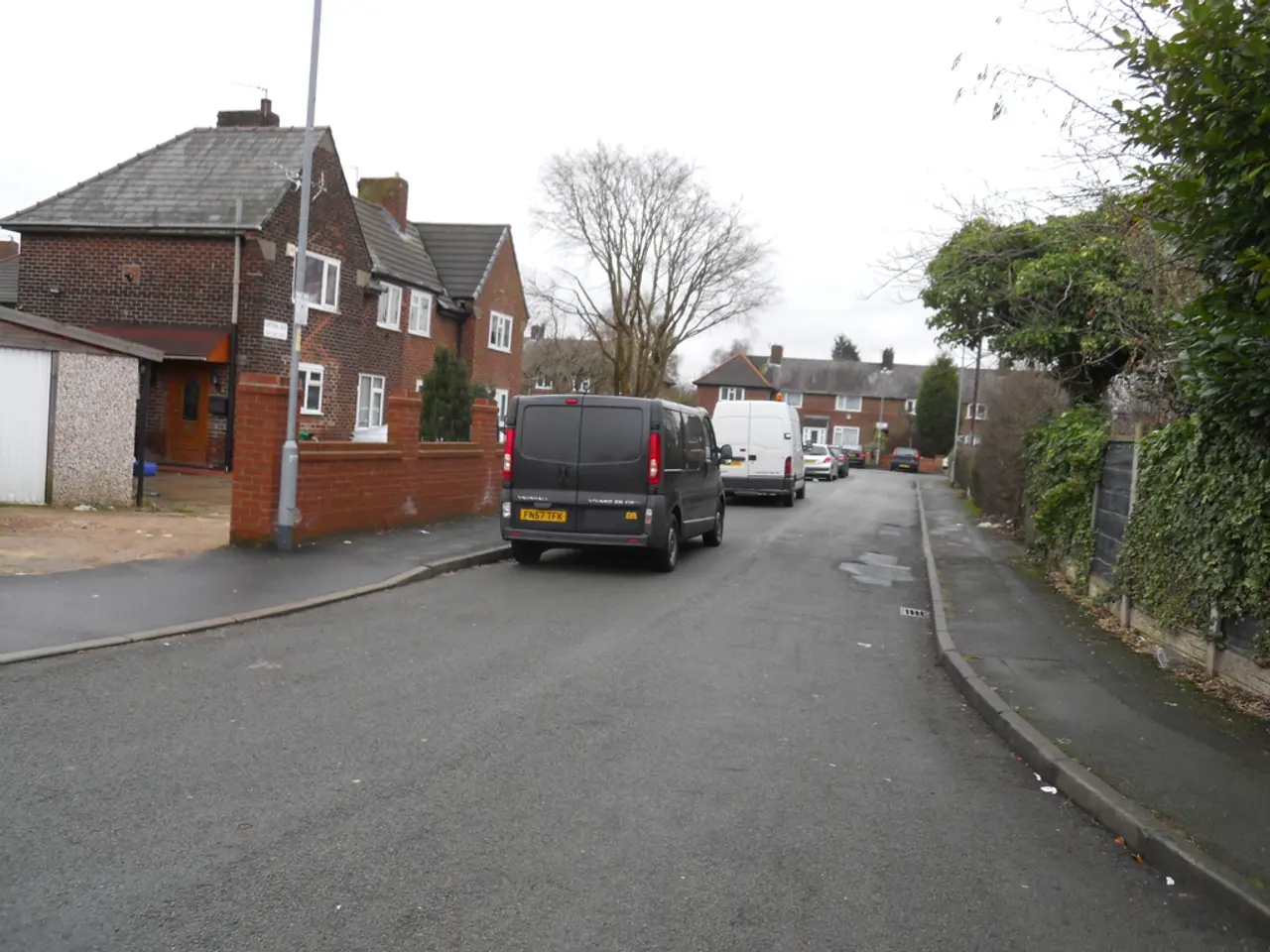 Exploring the Interplay of Legal Systems and Economics in Economic Sociology