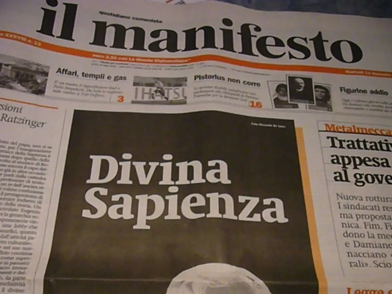 Navigating from Disarray to Coherence: The Imperative of Consistent Leadership Narratives for CEOs