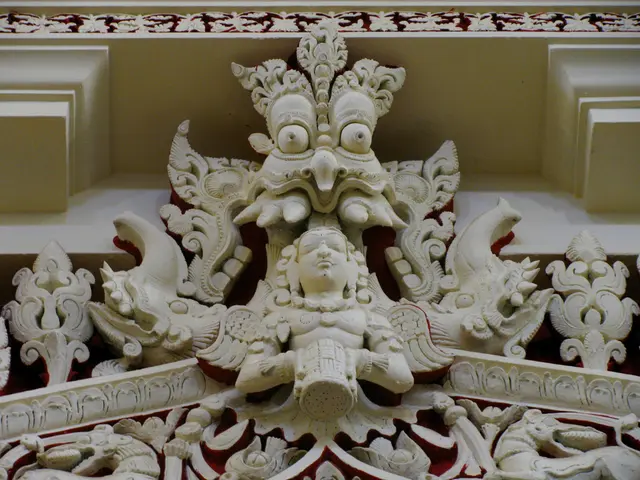 Designer Bill Sofield crafts Manhattan's most expensive condo, situated on the Upper East Side.