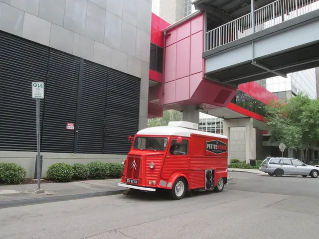 Strengthening Public Relations Initiatives at Vonovia, as Led by Schisanowski.