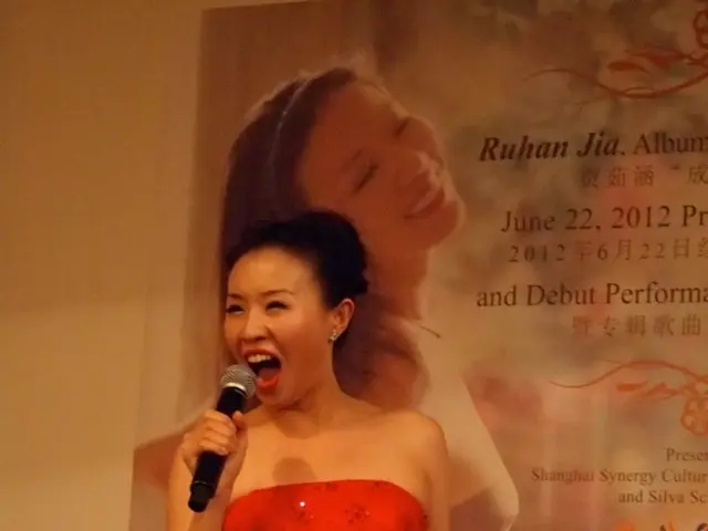 Projected Sarah Lombardi Wealth in 2025: An examination of her earnings and financial assets,...