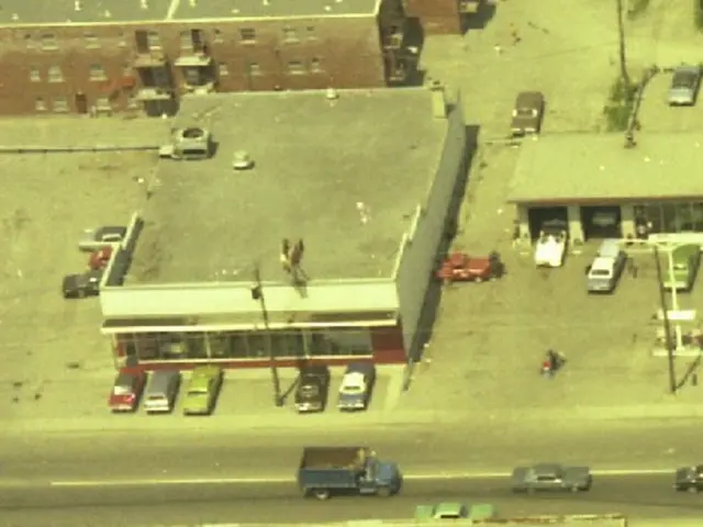 Construction of new viaduct's segments on the route connecting Asti and Cuneo highway