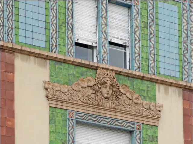 Berlin faces challenge in accommodating 100,000 homeless individuals.