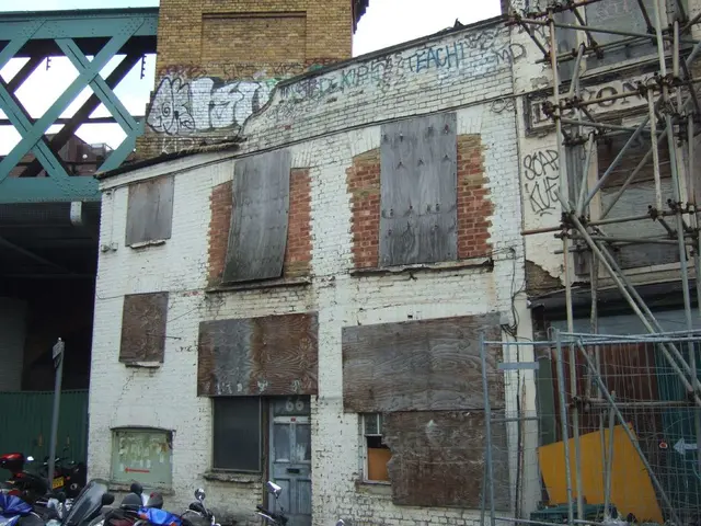 Bank representative from Home discloses details on funding intricate construction ventures in...