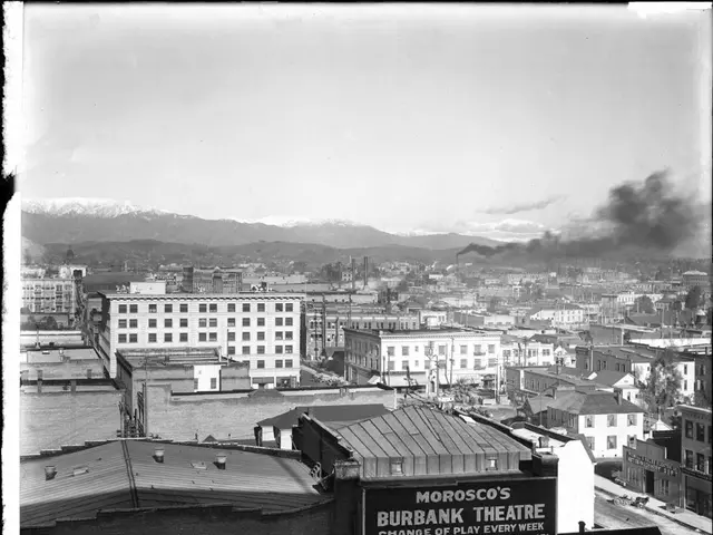 Industrial Buildings Experience Smoke Emissions