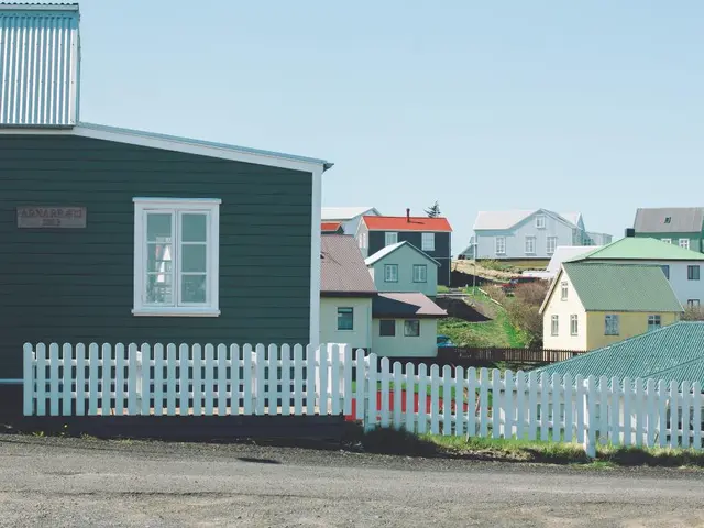 Housing Aid Program and Cost Efficiency